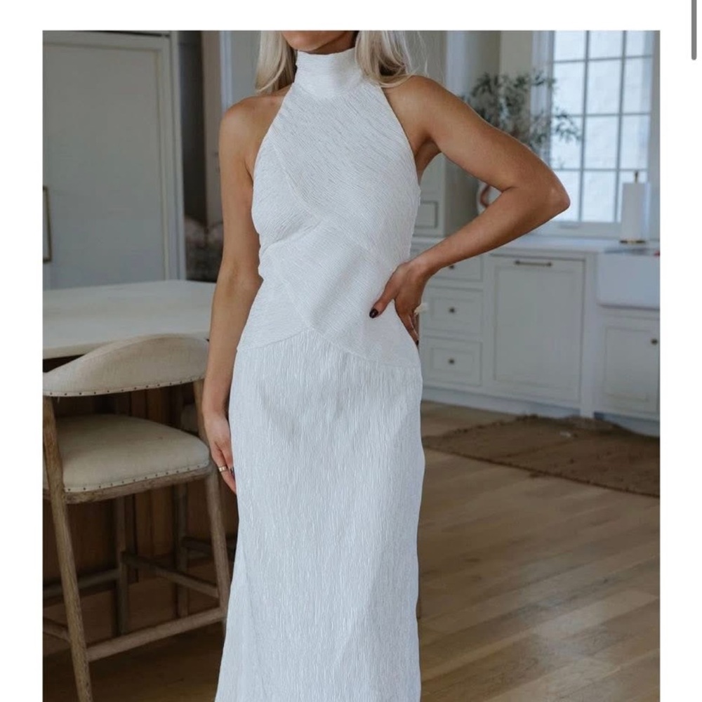 Chic White Halter Maxi Dress